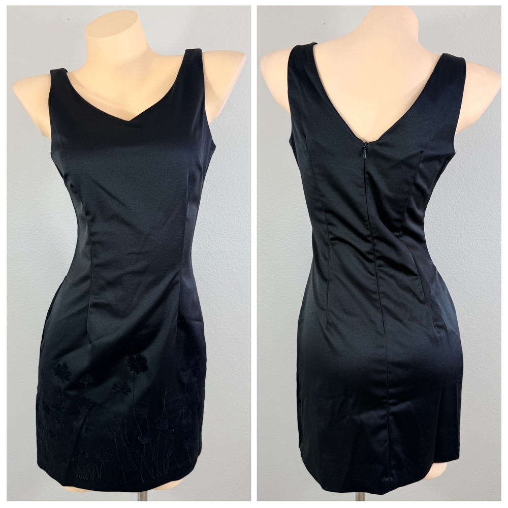 All That Jazz 90s Whimsigoth Black Satin Flocked Floral Mini Dress Size 7/8